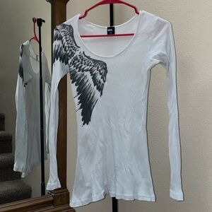 Angel wing long sleeve tee